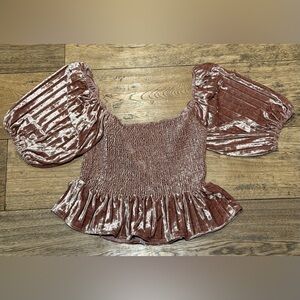 EN SAISON crushed  velvet peplum top - medium